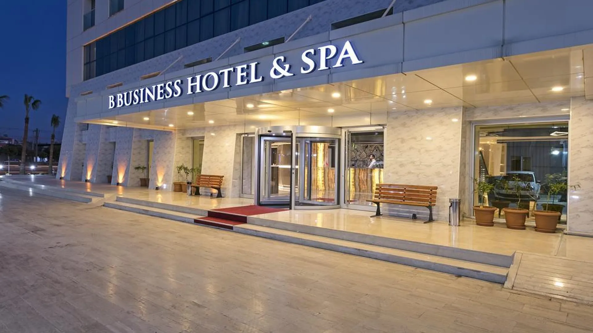 B Business Hotel & Spa Antalya