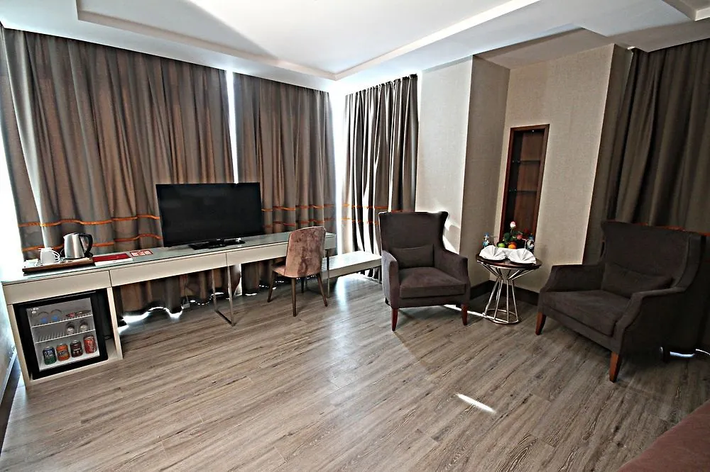 B Business Hotel & Spa Antalya