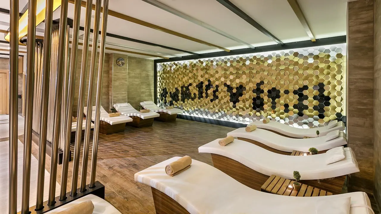 B Business Hotel & Spa Antalya