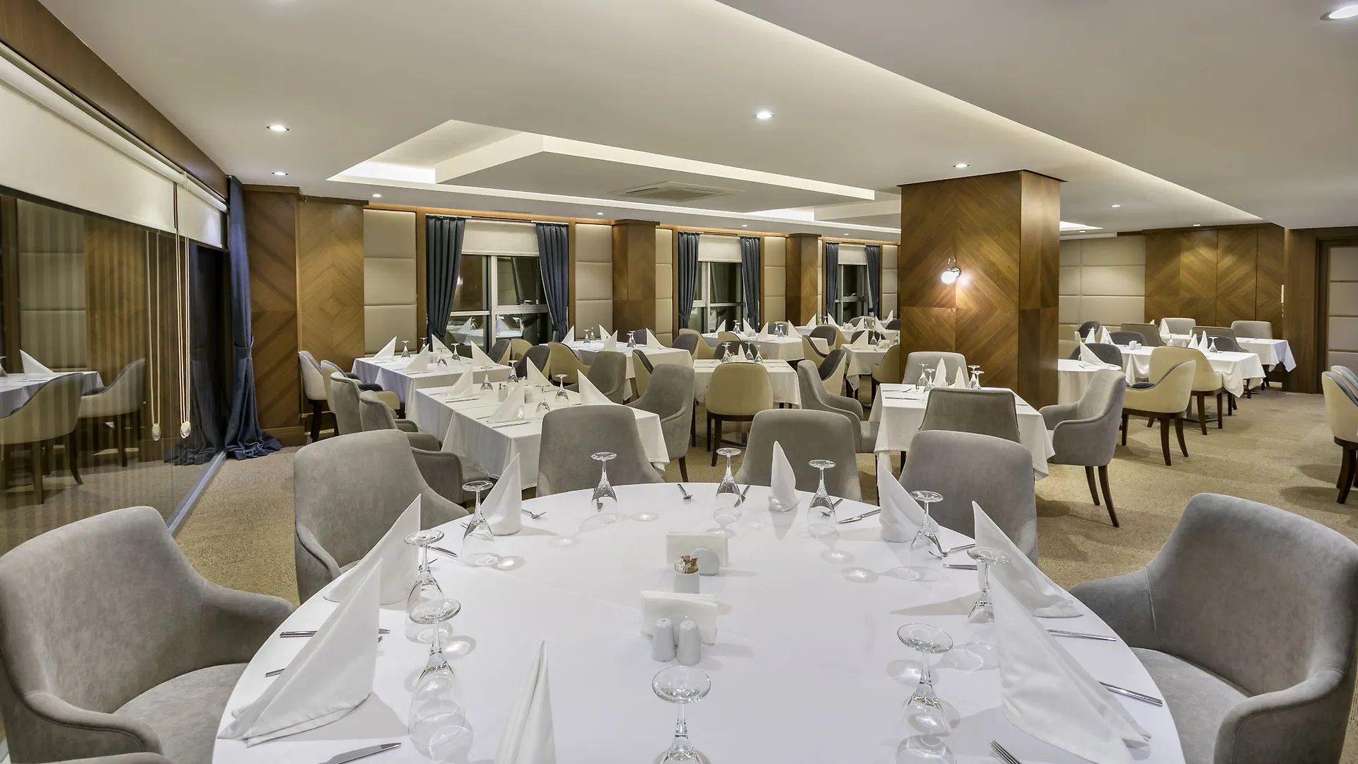 B Business Hotel & Spa Antalya