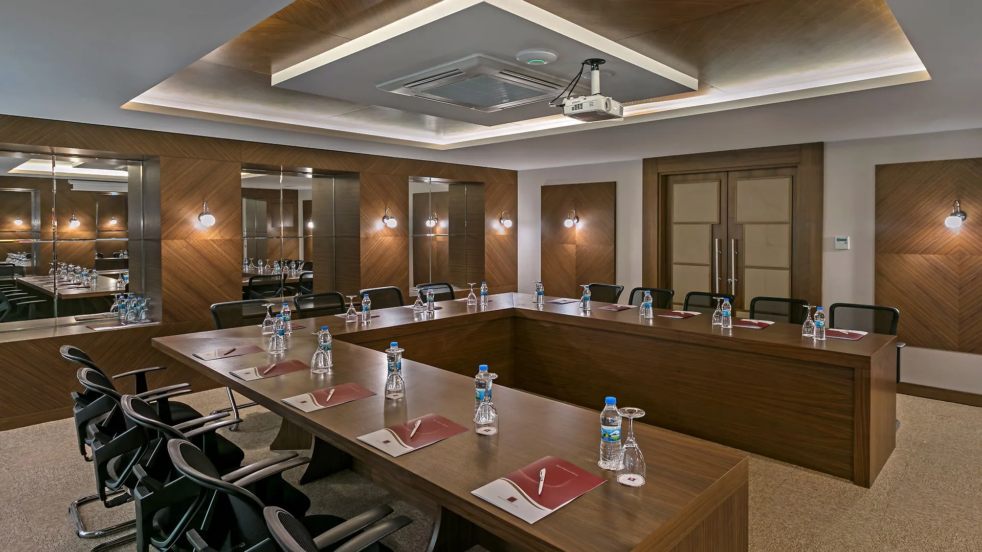 B Business Hotel & Spa Antalya